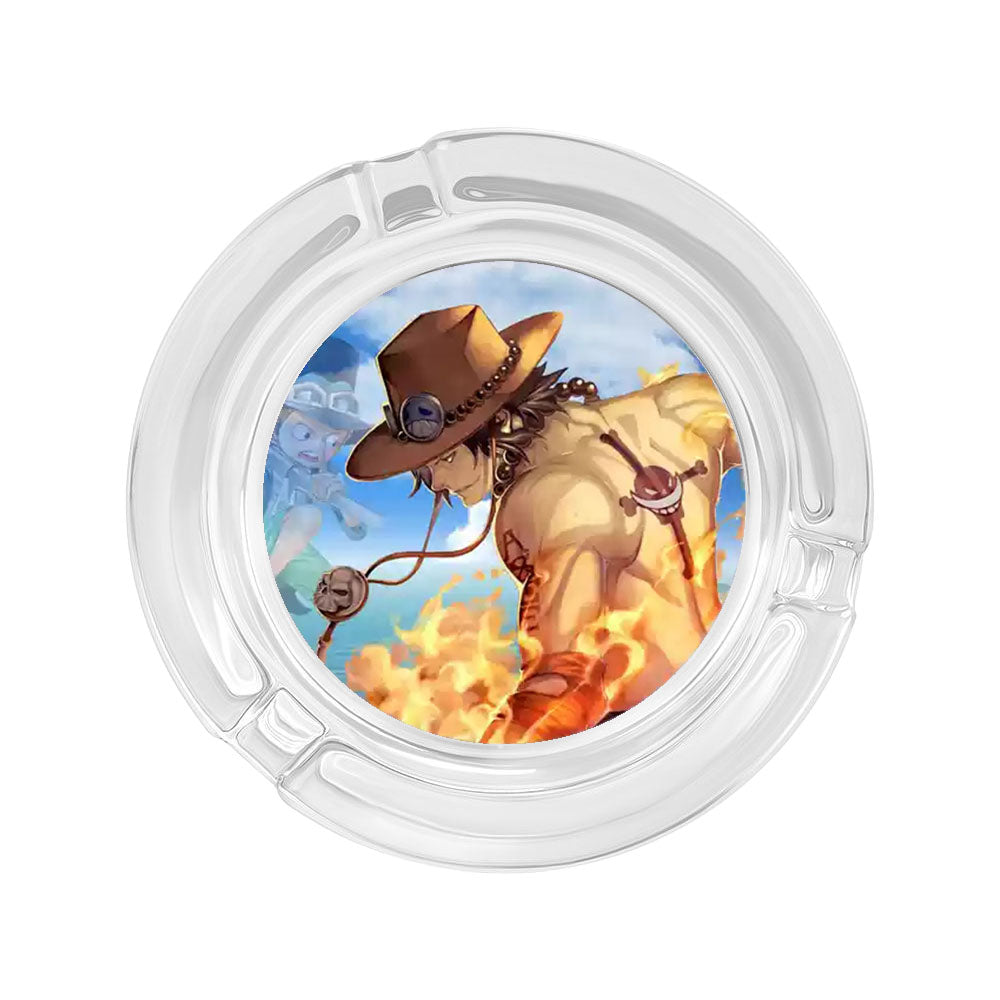 One Piece Anime Glass Ashtray, Luffy Zoro Ace Sanji Round Cigarette Ashtray, Portable Clear Glass Ash Tray with Character Print, Desktop Decor Collectible Gift for One Piece Fans