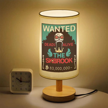 One Piece Wanted Poster Table Lamp, Anime Straw Hat Crew Wanted Print Night Light, Wooden Base Bedside Desk Lamp, Soft Warm Light Decor Lamp, Collectible Gift for One Piece Fans