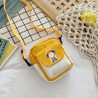 One Piece Anime Mini Crossbody Bag, Luffy Zoro Nami Chopper Sanji Character Print Small Shoulder Purse, Cute Canvas Sling Bag, Anime Fan Daily Messenger Bag Gift