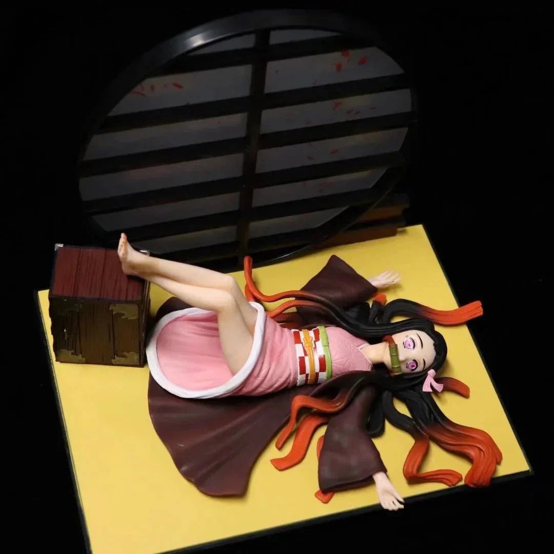 Demon Slayer Kimetsu no Yaiba GK Anime Figure, Tanjiro Rengoku Nezuko Giyu Character Statue with Special Effects Base, PVC Collectible Model Figurine, Anime Desk Decoration Gift for Demon Slayer Fans