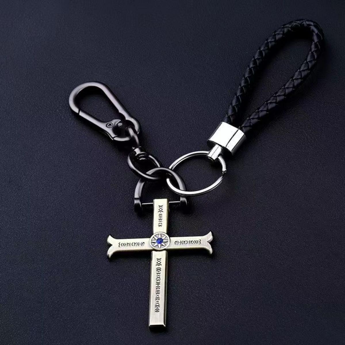 One Piece Mihawk Cross Necklace, Dracule Mihawk Hawk Eyes Pendant, Anime Stainless Steel Cross Keychain, Cosplay Jewelry with Gift Box, One Piece Fan Accessories Gift