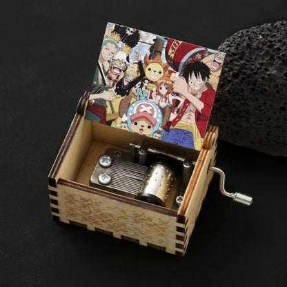 One Piece Anime Hand Crank Wooden Music Box, Straw Hat Pirates Luffy Crew Print Lid Engraved Musical Box, Classic Anime Theme Song, Manual Hand Crank No Battery, Anime Collectible Desk Decor Gift for Fans