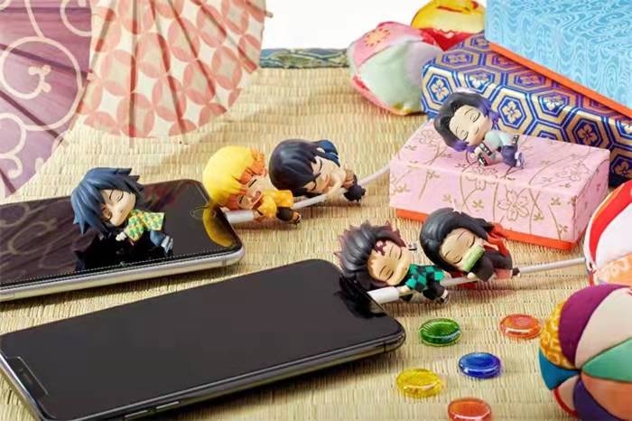Demon Slayer Anime Cable Bite Protector, Cute Kimetsu no Yaiba Cable Saver, Cartoon Character Charger Cord Protector, Anti-break Cable Sleeve, Demon Slayer Collectible Cable Accessories, Gift for Anime Fans
