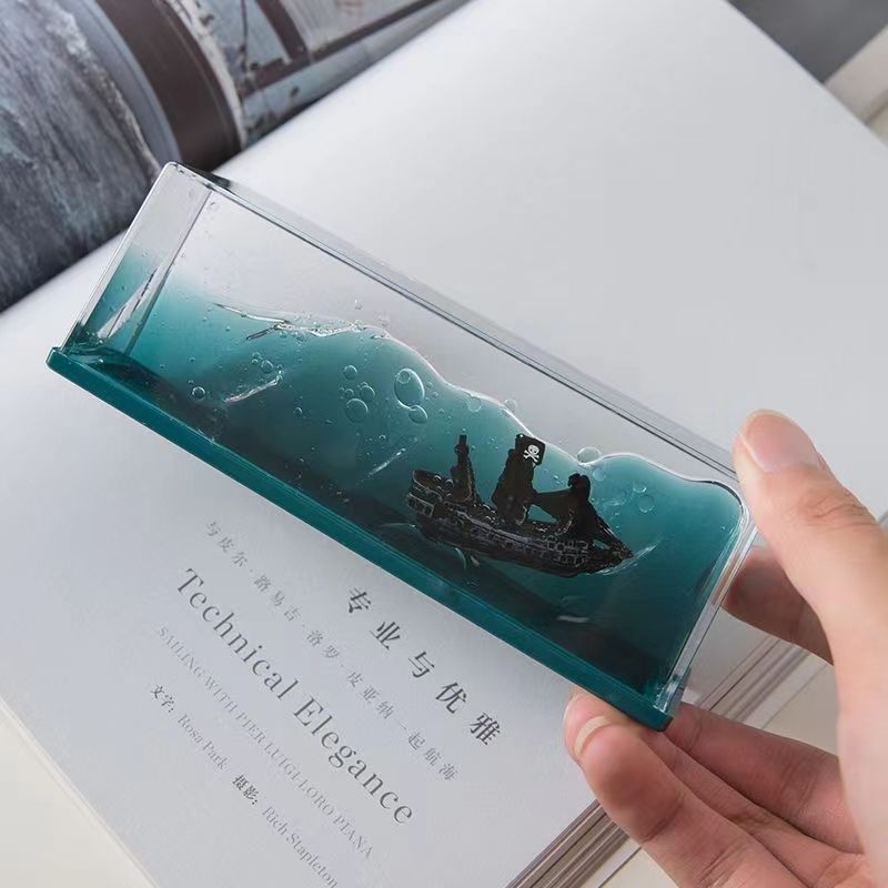 Liquid Wave Ship Resin Desk Ornament, Floating Boat in Fluid Sea Paperweight, Acrylic Dynamic Ocean Wave Ship Display Decor, Unique Nautical Souvenir Gift for Desk Home Decoration