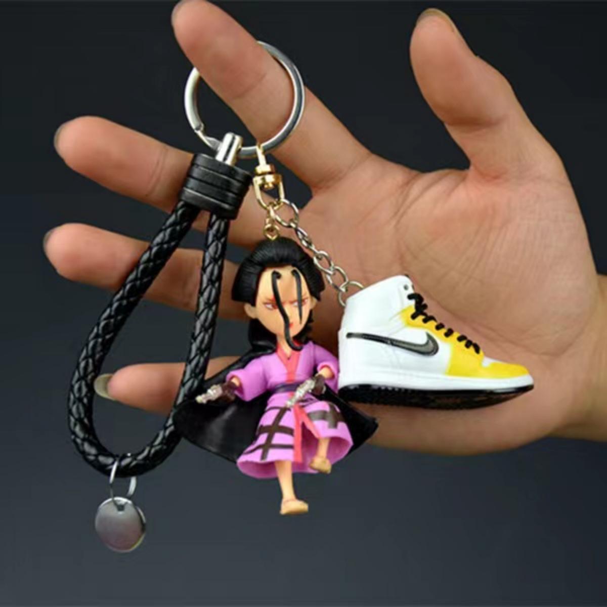 One Piece Anime Figure Keychain, Luffy Zoro Nami Chopper Sanji Mini Sneaker Pendant Key Ring, Q Version Figurine Key Chain, Backpack Charm Key Holder Gift for One Piece Fans