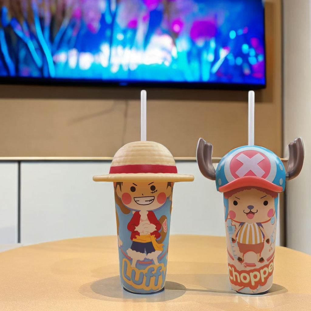 One Piece Anime Straw Tumbler, Luffy Straw Hat & Chopper Horn 3D Sculpted Lid Plastic Water Cup with Straw, Cute Anime Character Drinking Cup, Fan Collectible Cup for Beverage