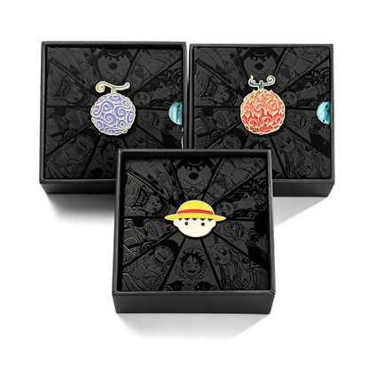 One Piece Monkey D Luffy Roronoa Zoro Portgas D Ace Trafalgar Law Gift Set, Anime Wanted Poster Keychain with Enamel Pin Brooch Collectible Box for Anime Fans